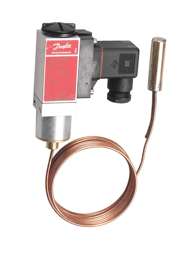 061B820566 Термостат Danfoss MBC 8100